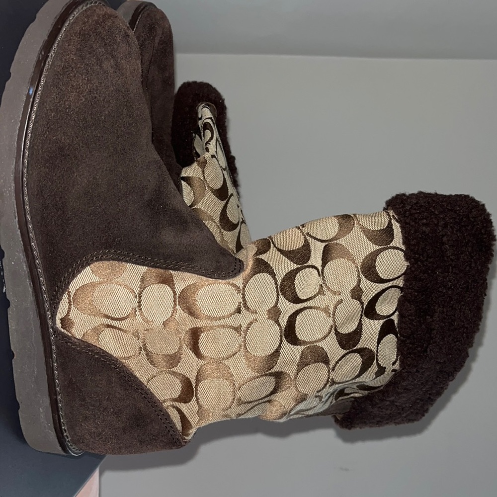 COPY - Size 9 Coach winter boots